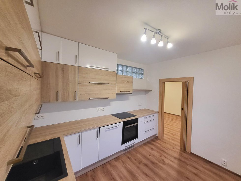 Pronájem bytu 3+1 81 m², Krupka