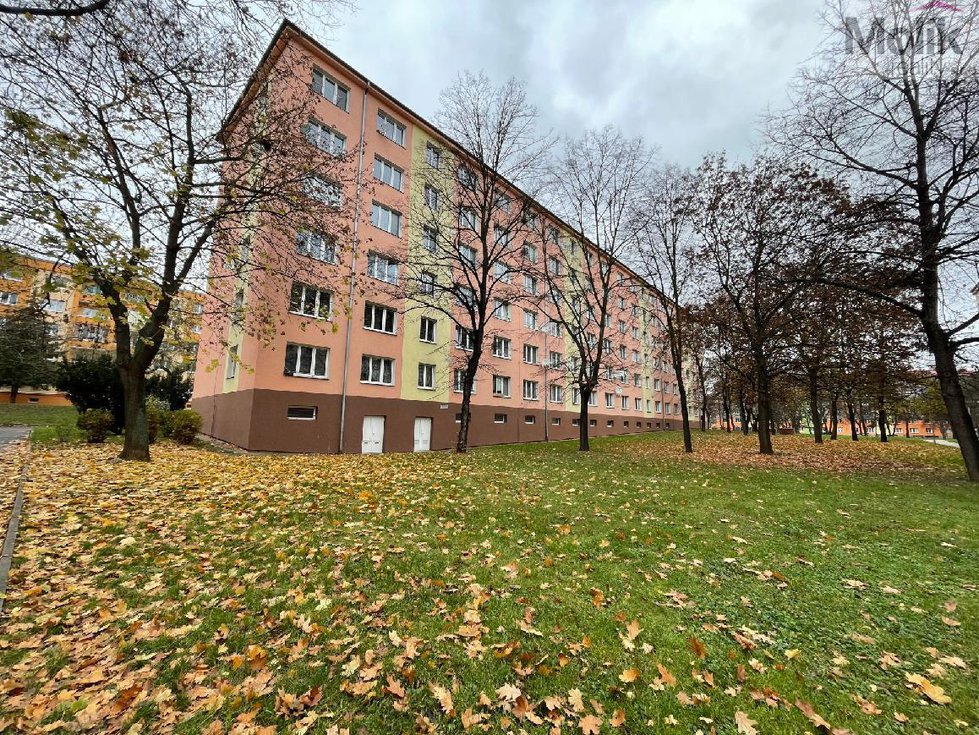 Pronájem bytu 2+1 54 m², Most