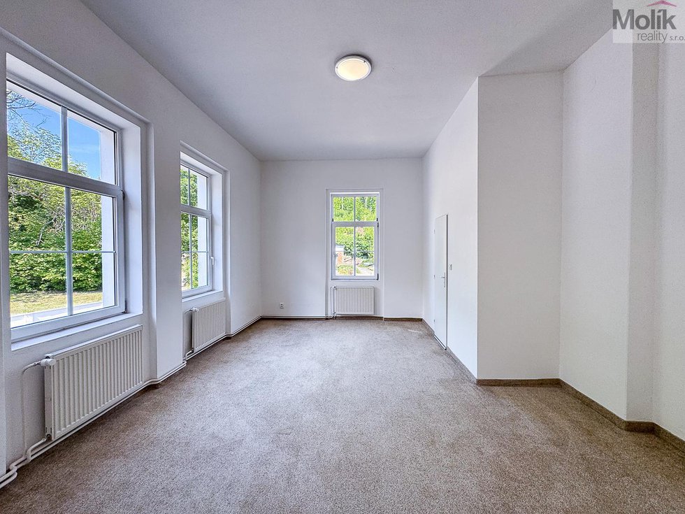 Pronájem bytu 2+1 55 m², Dubí