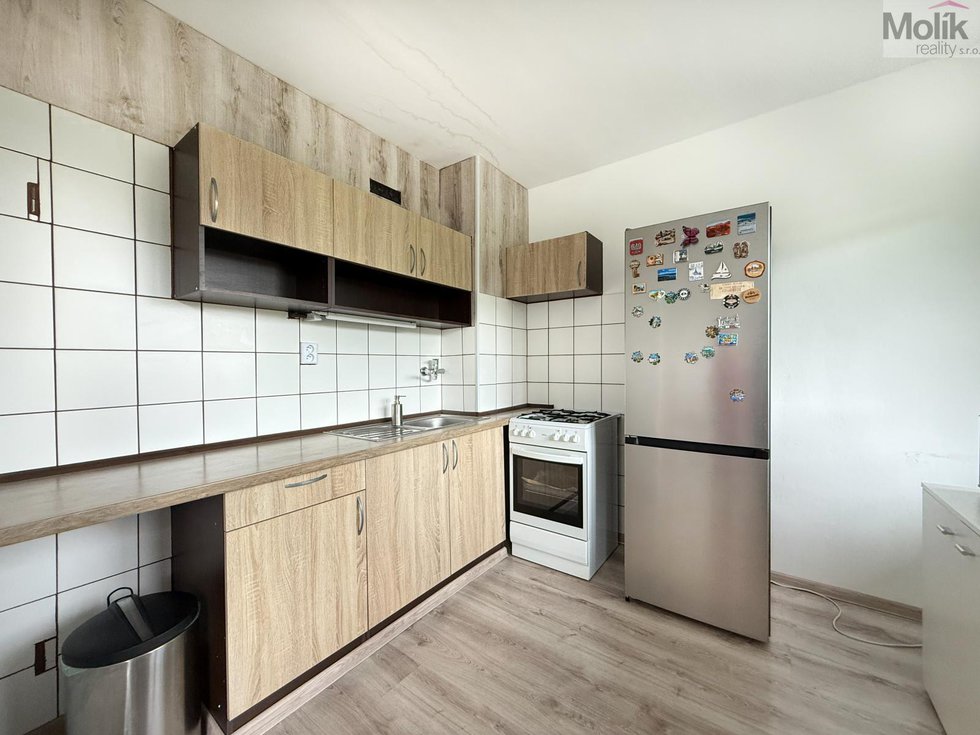 Pronájem bytu 2+1 52 m², Osek