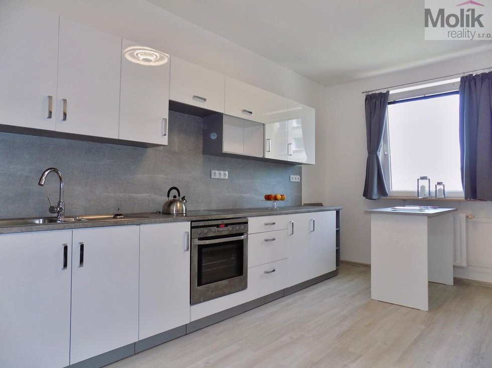 Prodej bytu 3+1 75 m², Děčín