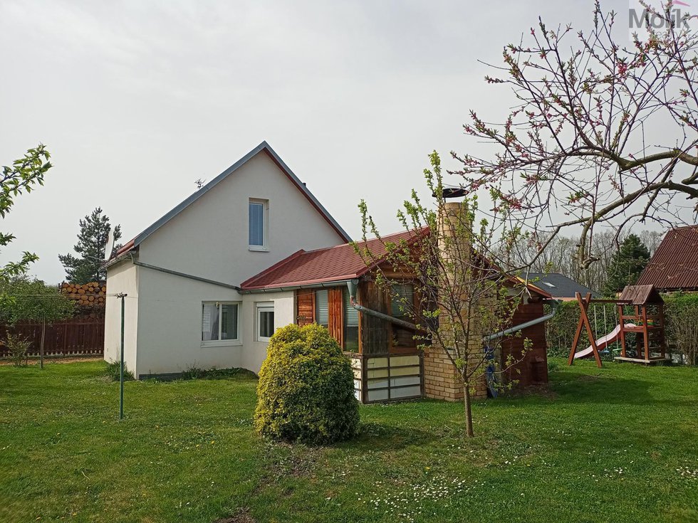 Prodej rodinného domu 90 m², Chbany