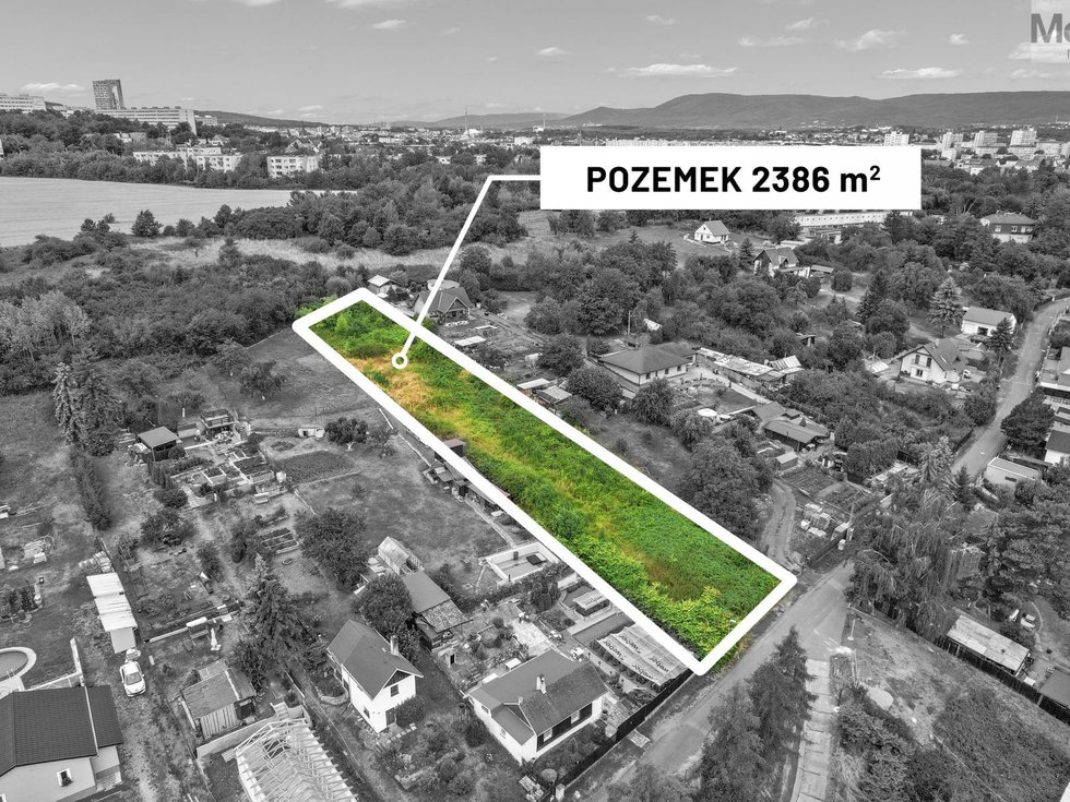 Prodej stavební parcely 2386 m², Teplice