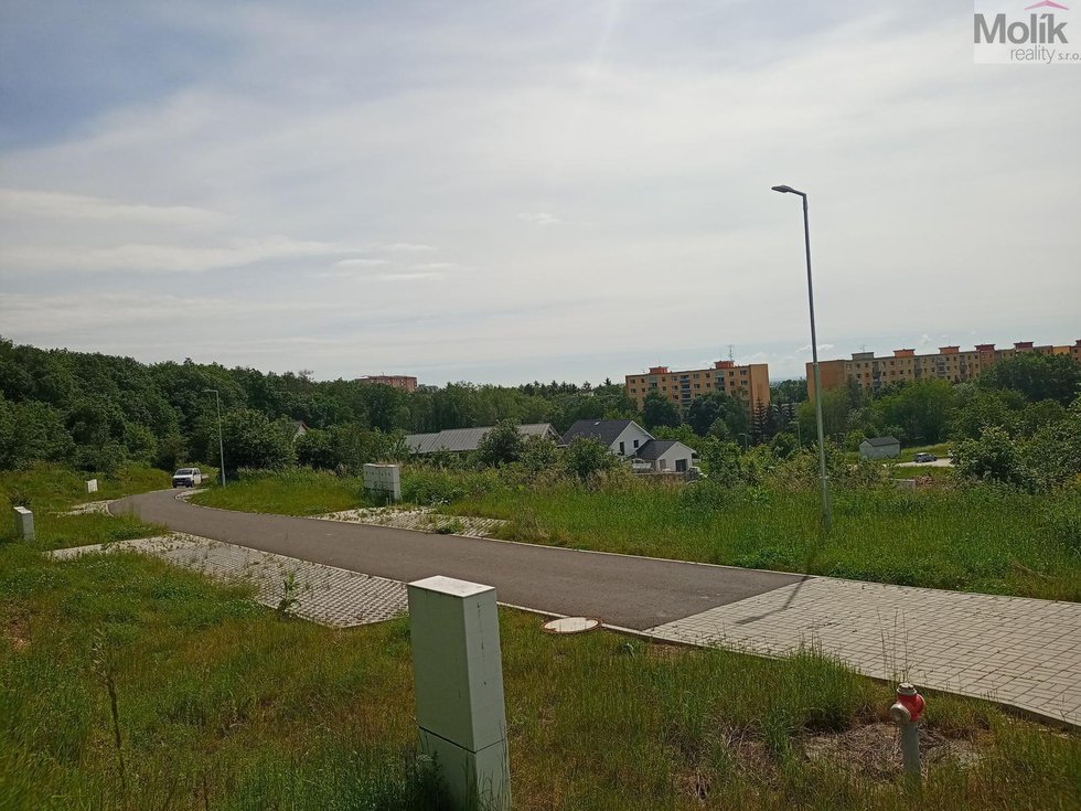 Prodej stavební parcely 1007 m², Chomutov