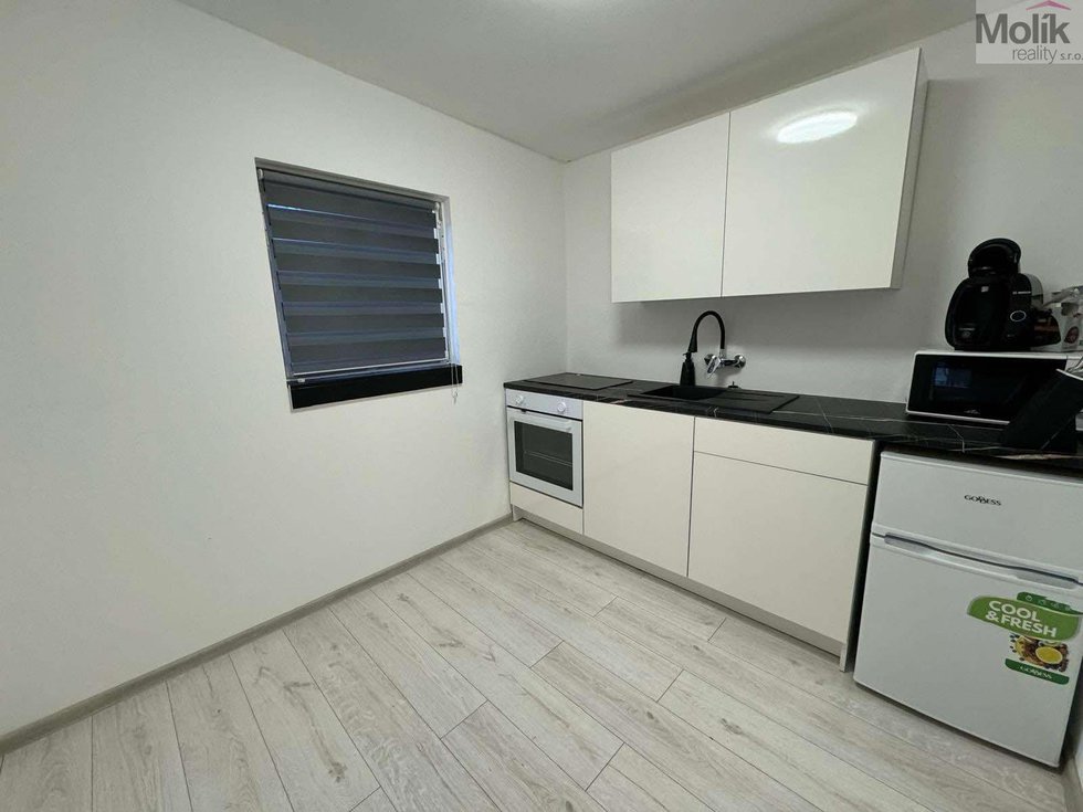 Prodej chaty 115 m², Březno