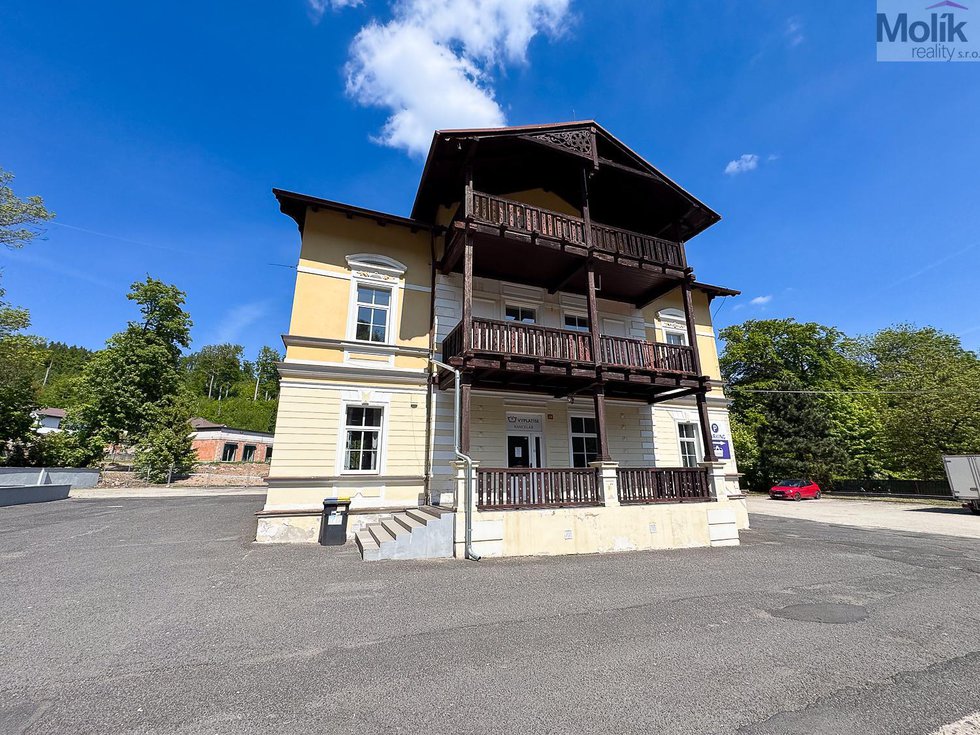 Pronájem bytu 2+1 55 m², Dubí