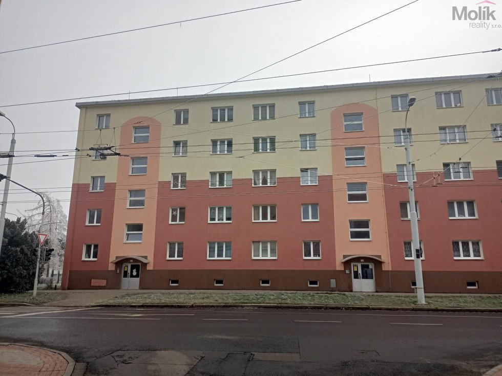 Pronájem bytu 2+1 52 m², Chomutov