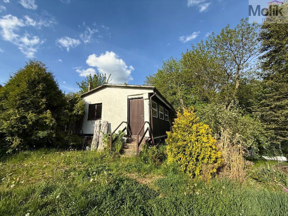 Prodej zahrady 443 m², Lom