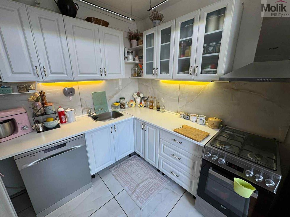 Prodej bytu 3+1 63 m², Most