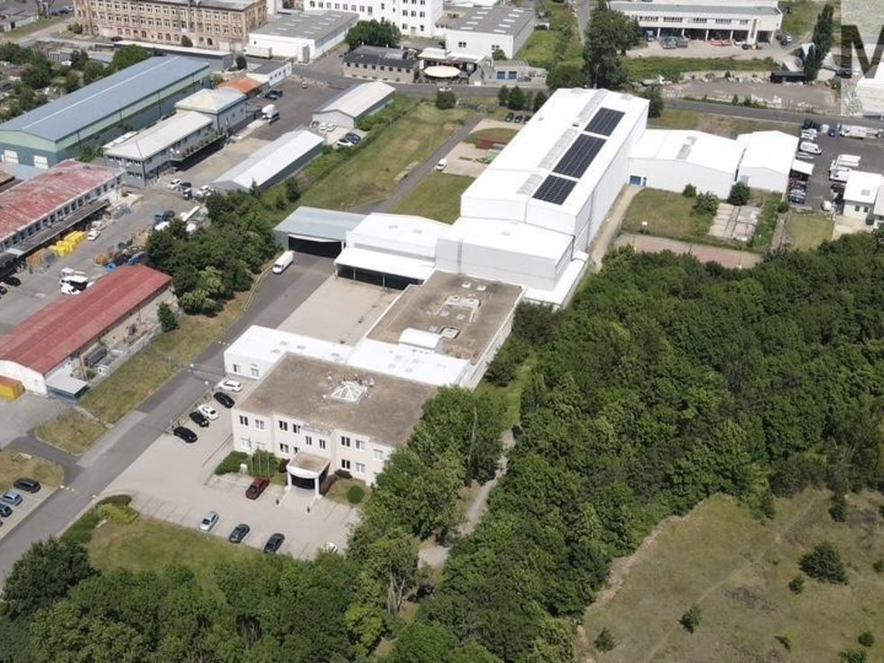 Pronájem skladu 7300 m², Chomutov