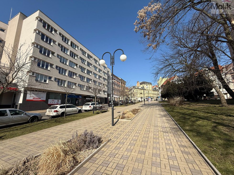 Pronájem bytu 1+kk, garsoniery 38 m², Teplice