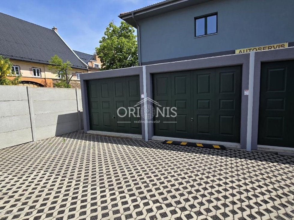 Pronájem bytu 3+kk 110 m², Chomutov