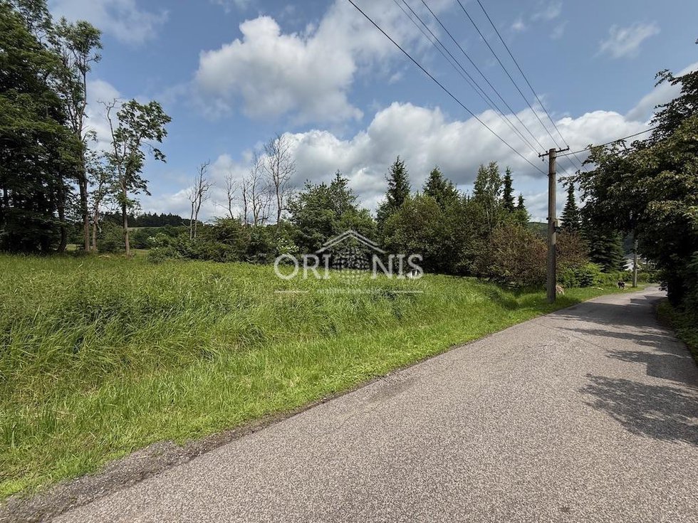Prodej stavební parcely 1021 m², Polevsko