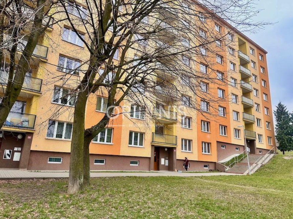 Prodej bytu 1+1 36 m², Jirkov