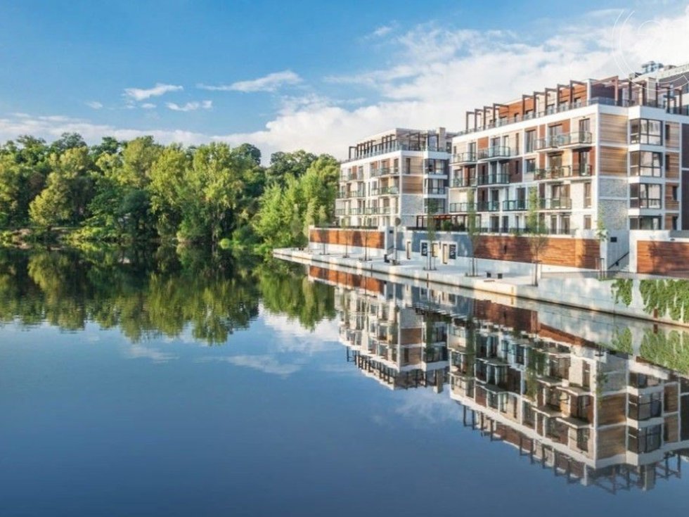 Pronájem kanceláře 517 m², Praha