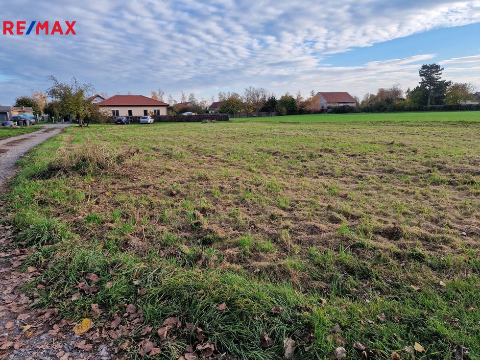 Prodej stavební parcely 1392 m², Okřínek