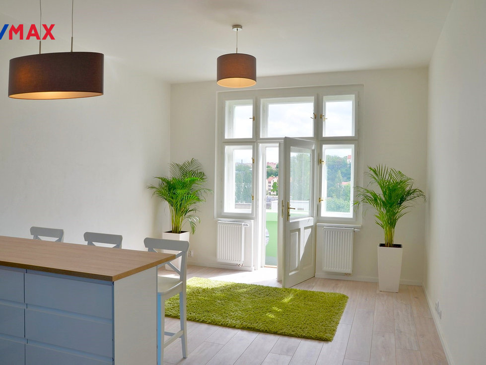 Pronájem bytu 2+kk 57 m², Praha