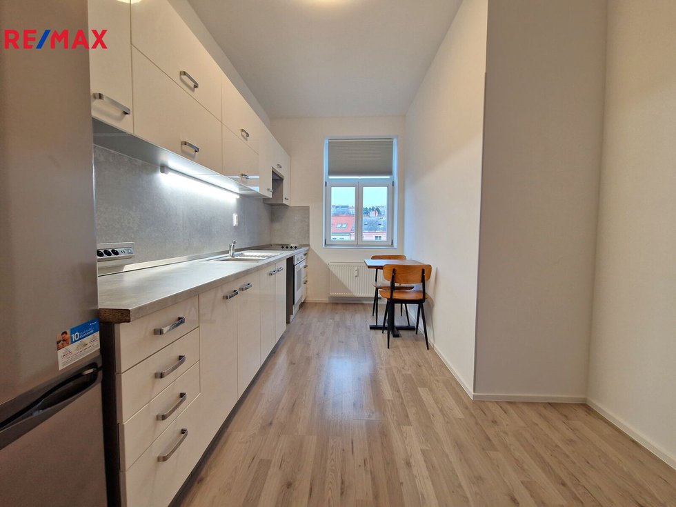 Pronájem bytu 2+1 55 m², Praha