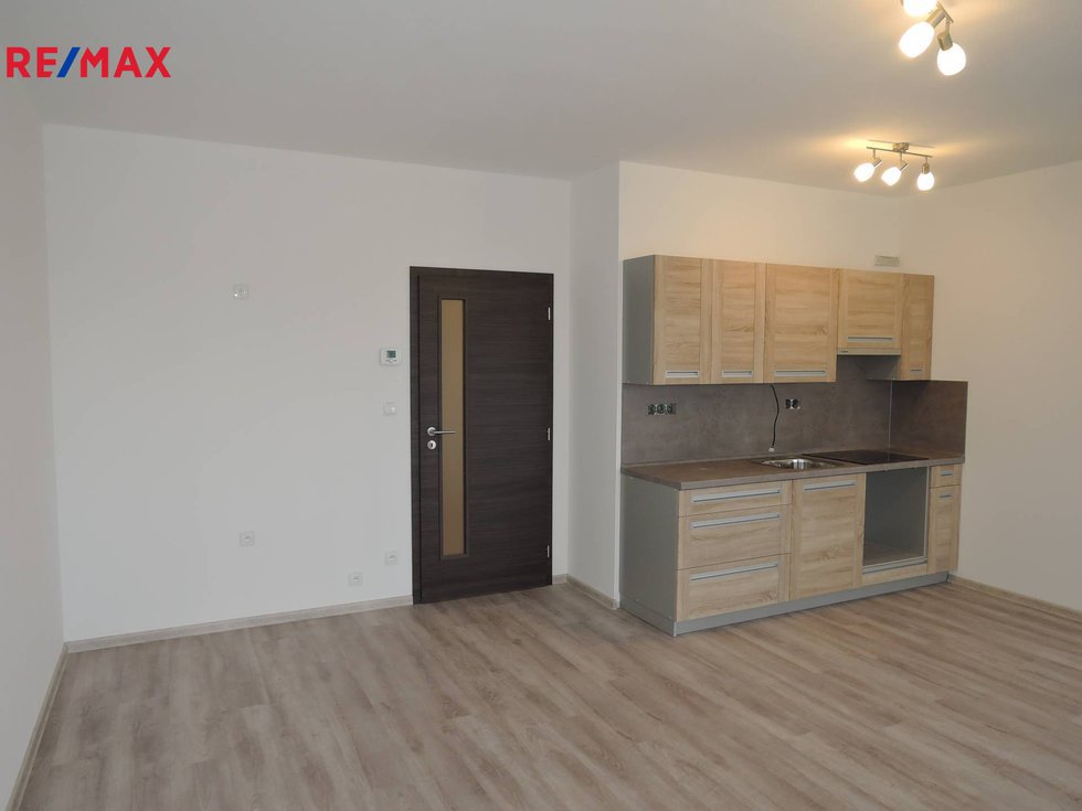 Pronájem bytu 1+kk, garsoniery 39 m², Znojmo