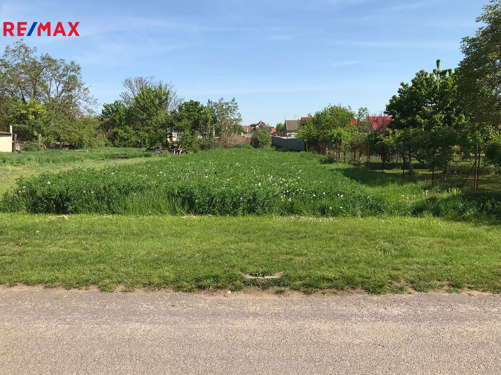 Prodej stavební parcely 562 m², Hrabětice