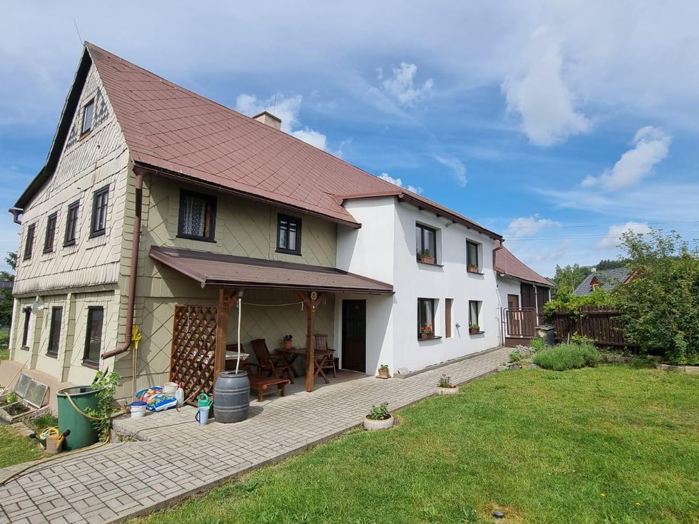 Prodej chalupy 93 m², Nový Bor