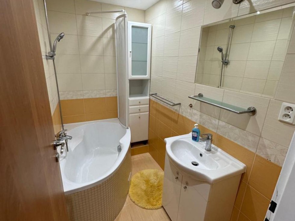 Pronájem bytu 2+1 58 m², Česká Lípa