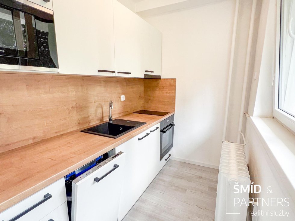 Pronájem bytu 1+kk, garsoniery 30 m², Kolín