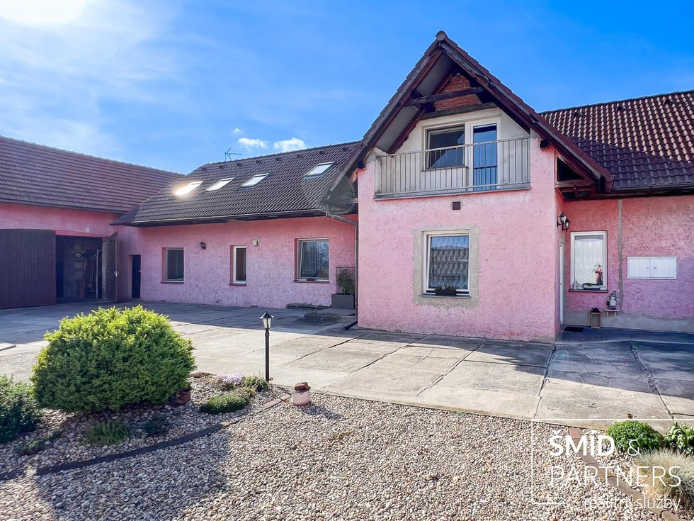 Prodej rodinného domu 150 m², Veltruby