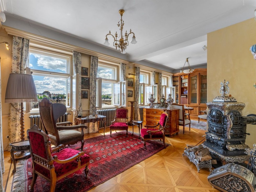 Pronájem bytu 3+1 111 m², Praha