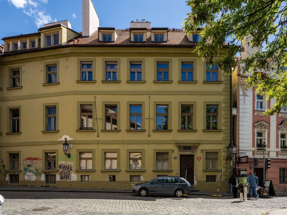 Pronájem bytu 3+1 111 m², Praha