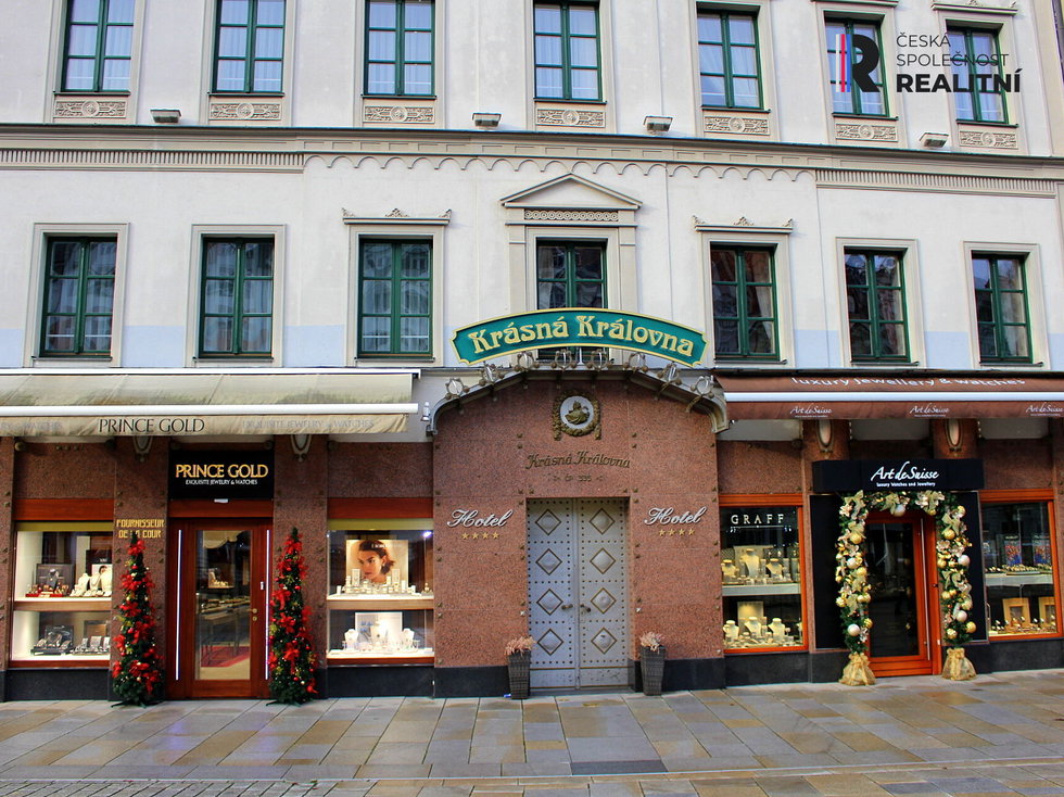 Prodej hotelu, penzionu 1180 m², Karlovy Vary