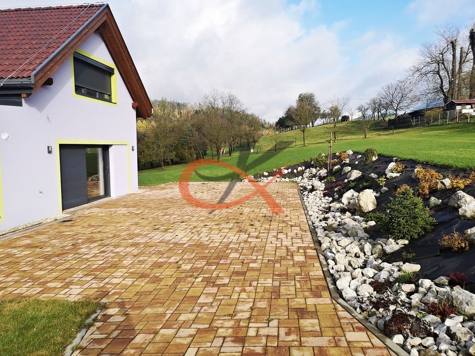 Pronájem bytu 1+kk, garsoniery 50 m², Rožnov pod Radhoštěm