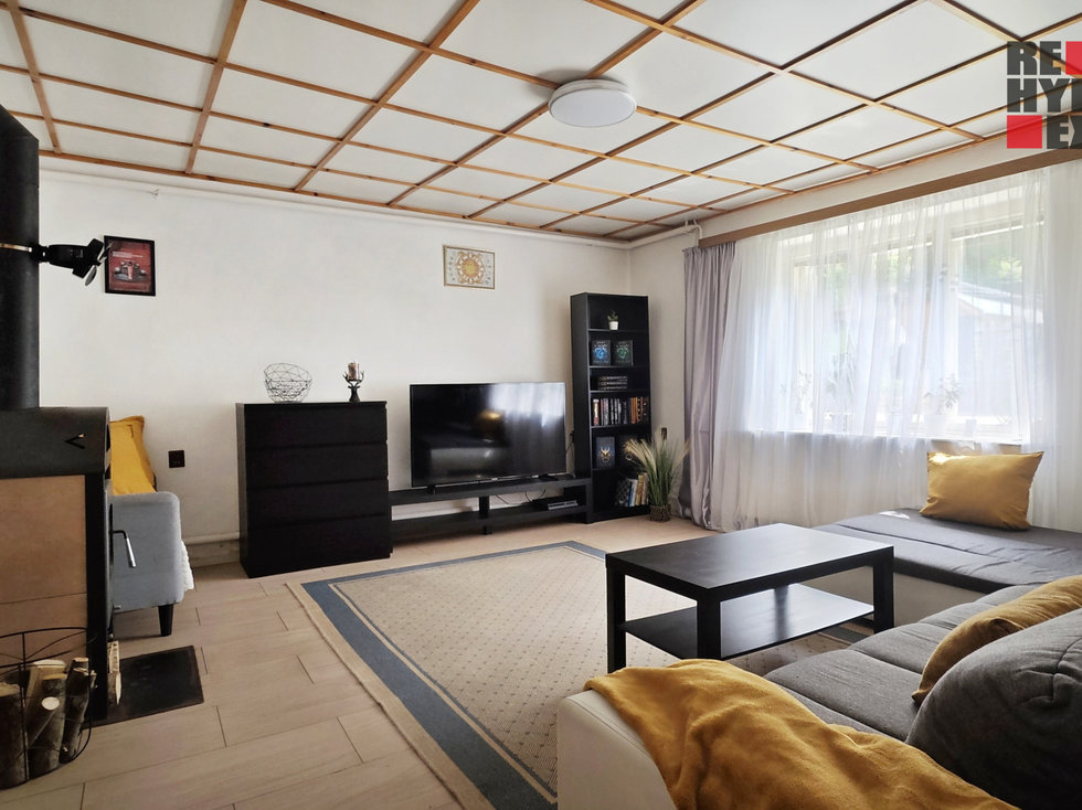 Prodej rodinného domu 200 m², Mírová pod Kozákovem