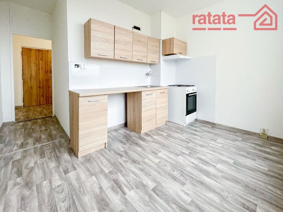 Pronájem bytu 2+1 67 m², Chomutov