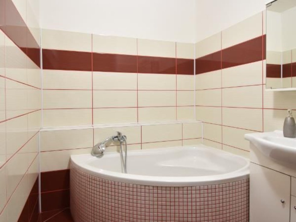 Pronájem bytu 2+1 56 m², Chomutov