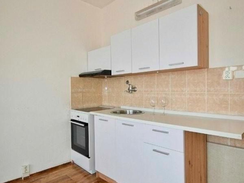 Prodej bytu 1+1 35 m², Chomutov