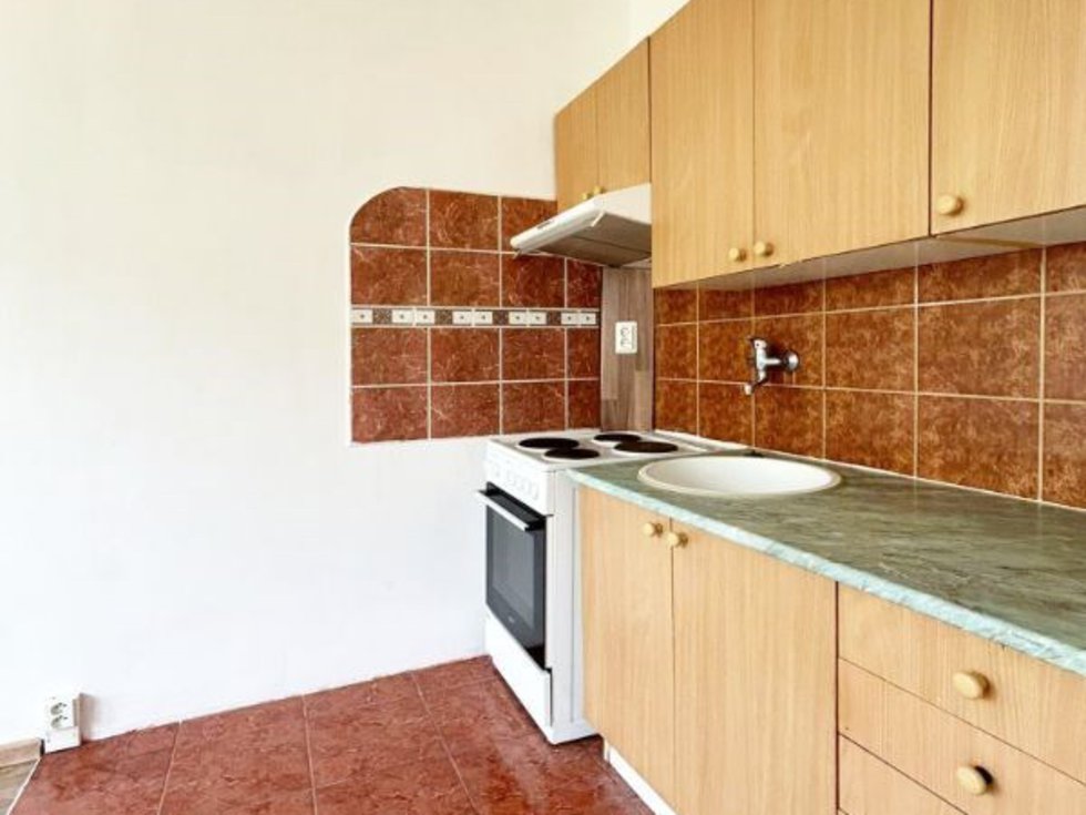 Pronájem bytu 1+kk, garsoniery 20 m², Jirkov
