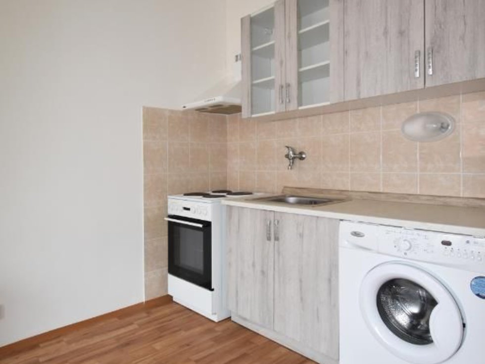 Pronájem bytu 1+kk, garsoniery 20 m², Chomutov