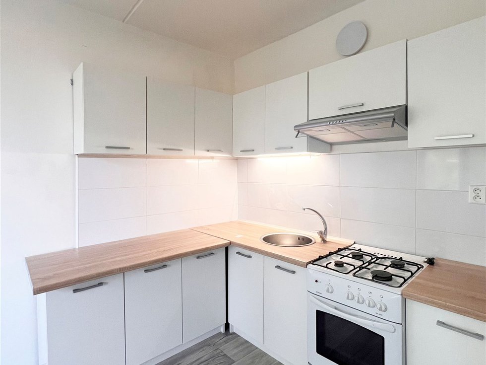 Pronájem bytu 1+1 36 m², Jirkov