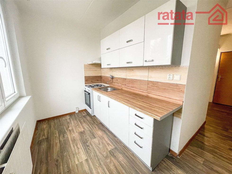 Pronájem bytu 2+1 51 m², Chomutov