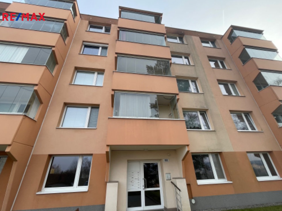 Pronájem bytu 1+1 33 m², Polná
