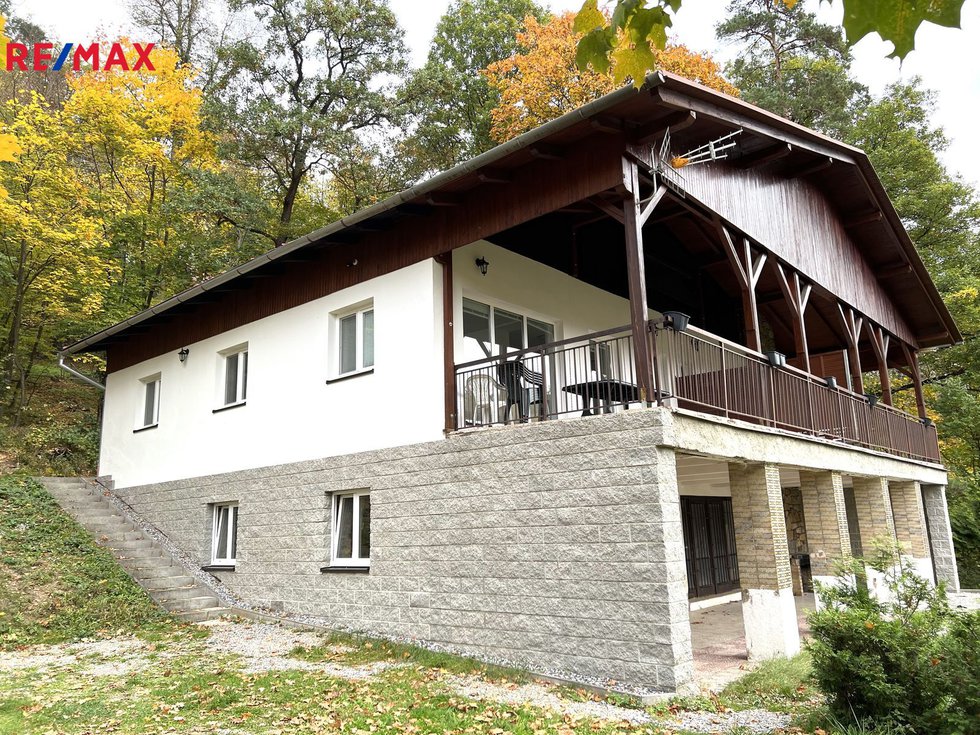 Prodej chaty 280 m², Bítov