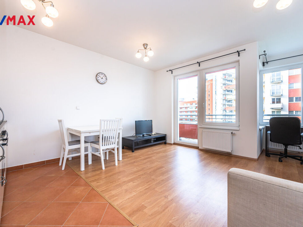 Pronájem bytu 1+kk, garsoniery 35 m², Praha