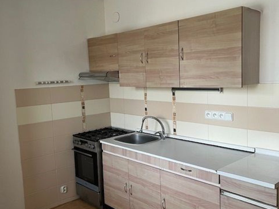 Pronájem bytu 1+1 34 m², Hradec Králové