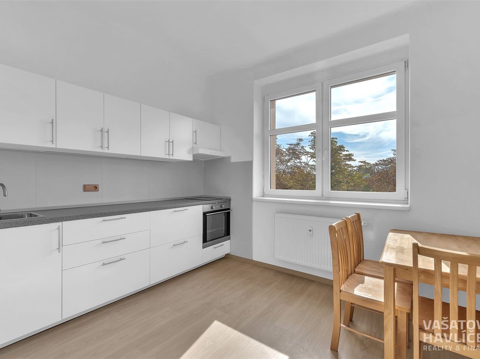 Pronájem bytu 1+1 37 m², Hradec Králové