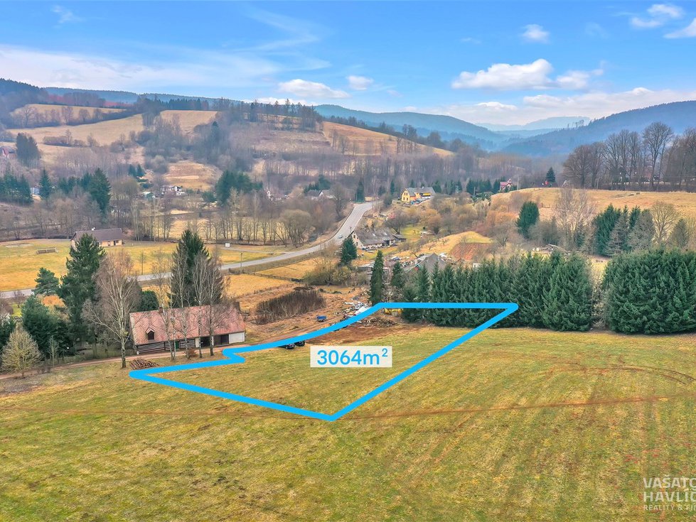 Prodej stavební parcely 3064 m², Chotěvice