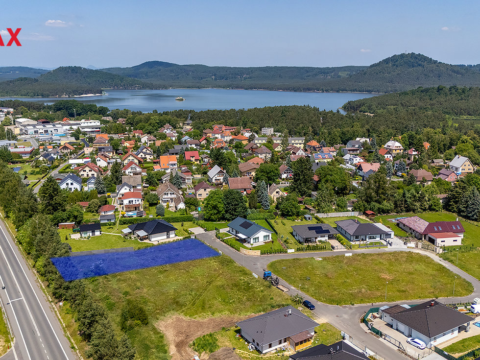 Prodej stavební parcely 1140 m², Doksy