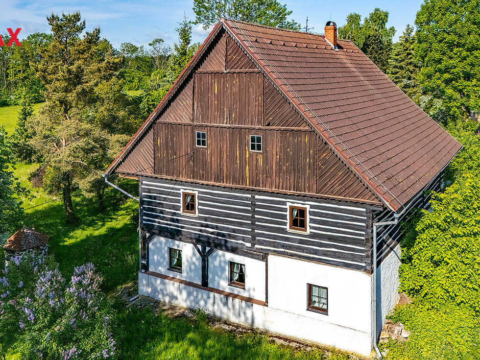 Prodej rodinného domu 287 m², Žandov