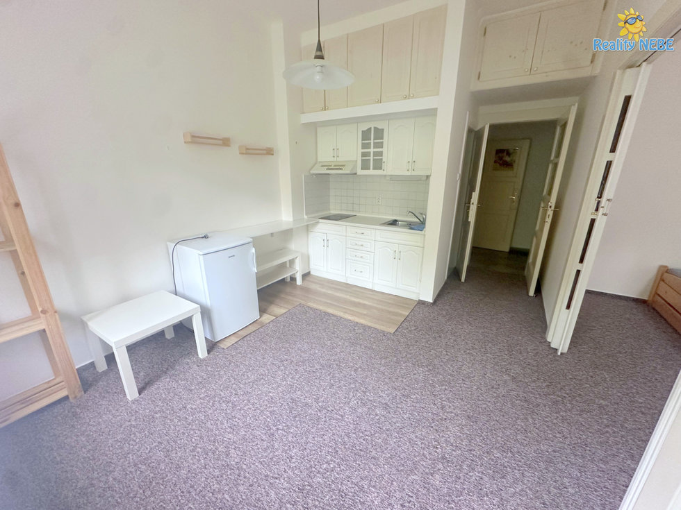 Pronájem bytu 2+kk 40 m², Praha
