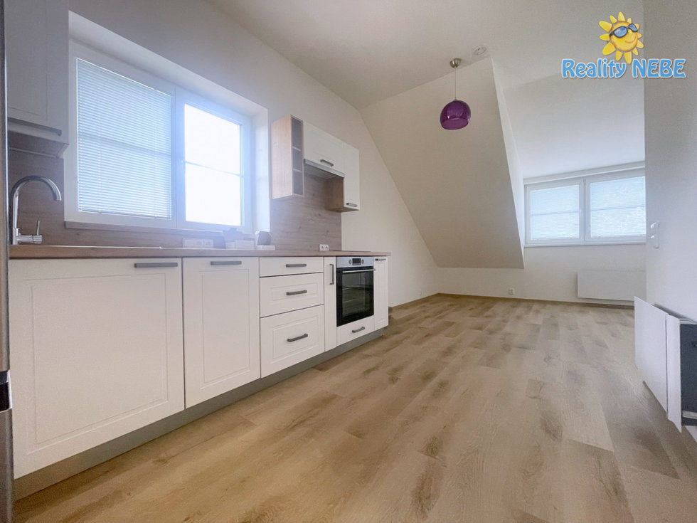 Pronájem bytu 2+kk 42 m², Praha